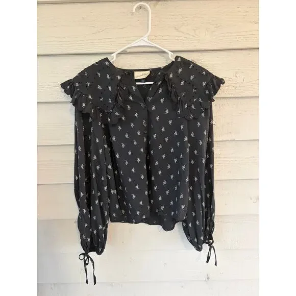 Black Floral Eyelet Ruffle Collar Blouse Size Medium Boho Cottagecore - Picture 2 of 7
